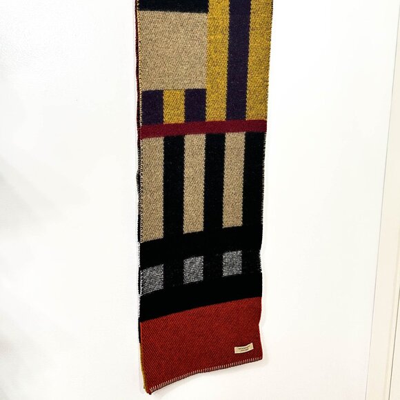 Burberry Thick Scarf - Picture 2 of 9